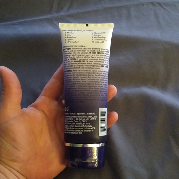 Caviar anti-aging replenishing moisture cream for your hair - Picture 2 of 3